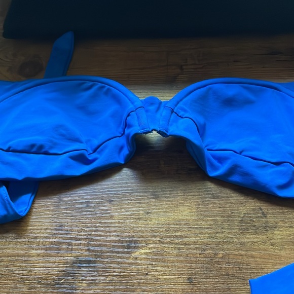NWT Monday Swimwear Maui Bikini Underwire Bra Top Azure Blue Jersey Large NEW - Picture 4 of 4